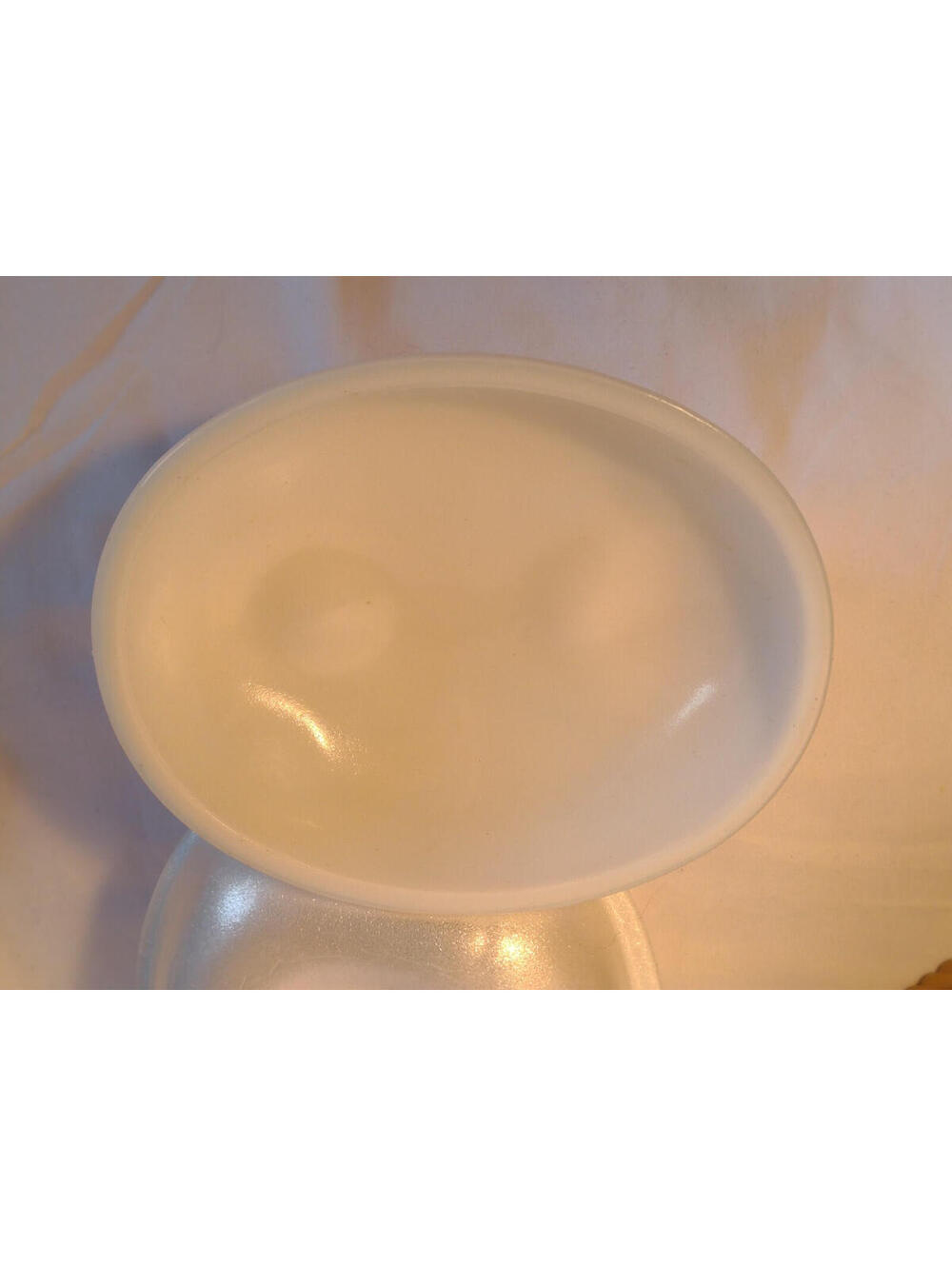 Vintage Hen Milk Glass Soap Dish w eggs Cute Farmhouse Style Decor 1970s - Picture 9 of 16